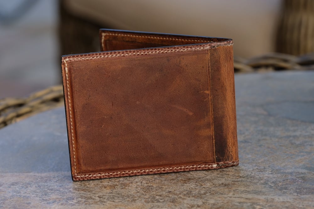 Image of MINIMALIST CARD BIFOLD WALLET DISTRESSED BROWN CALF & LIZARD