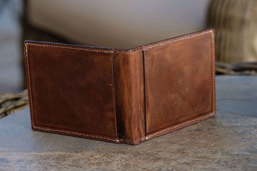 Image of MINIMALIST CARD BIFOLD WALLET DISTRESSED BROWN CALF & LIZARD