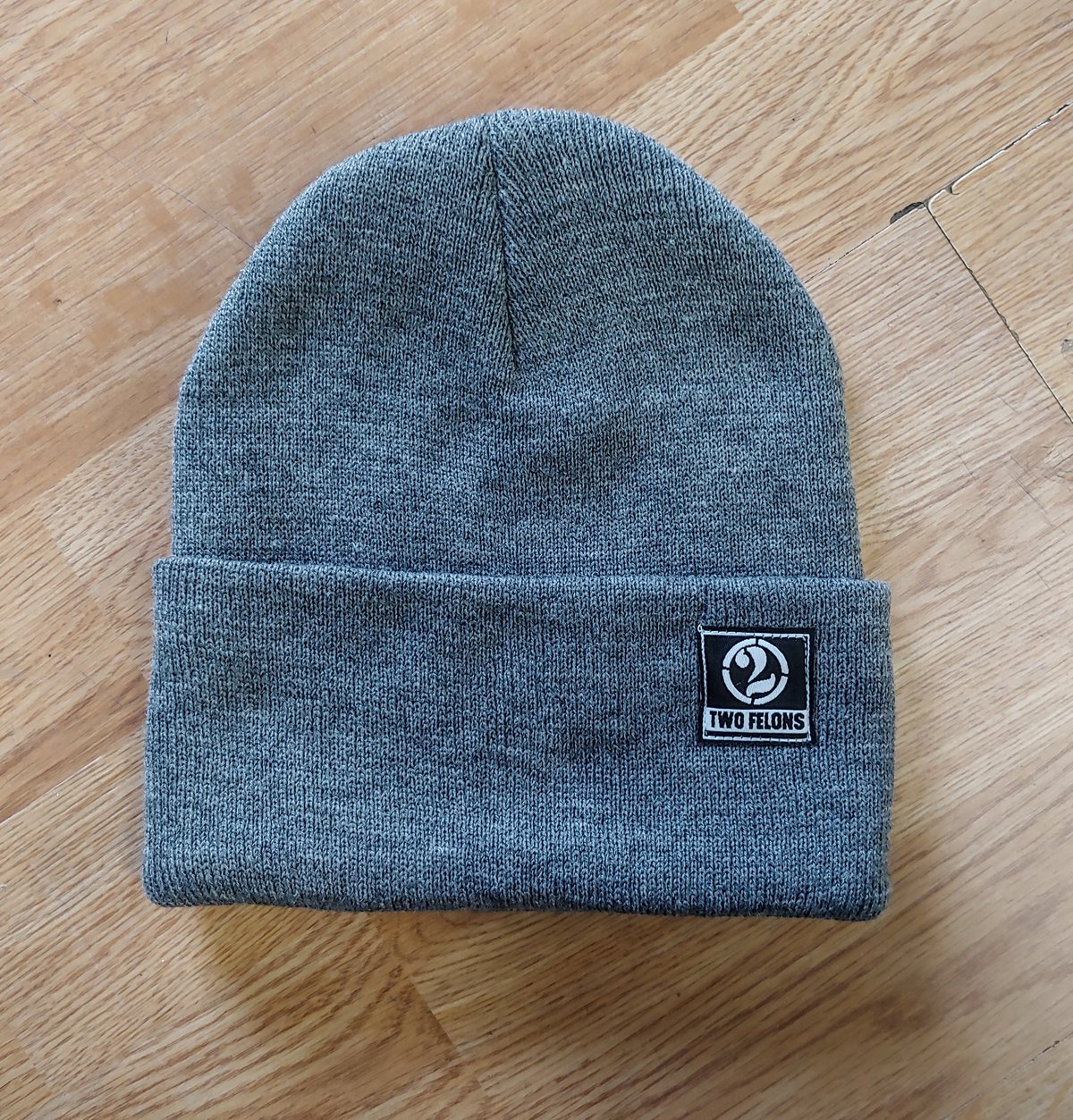 Two Felons tight knit Beanie (Gry) 