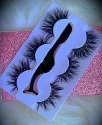 Glam lash book 