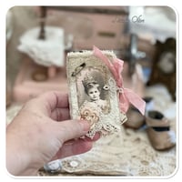 Image 5 of vintage lace pouch and snippet book