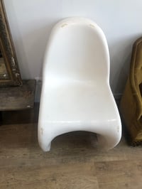 Image 3 of Chaise design blanc