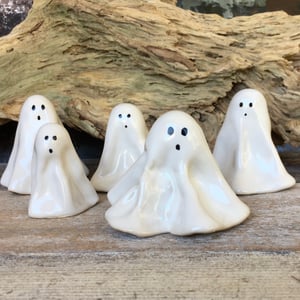 Image of Small spooky ceramic ghosts. Haunted family. Handmade Halloween decorations for table or mantle