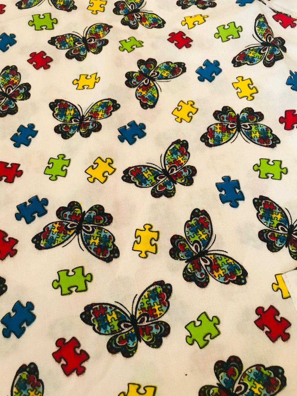 Image of Scrub Top- Puzzled 