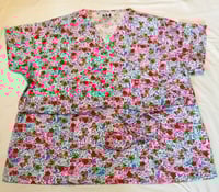 Image 1 of Scrub Top- Froggy 