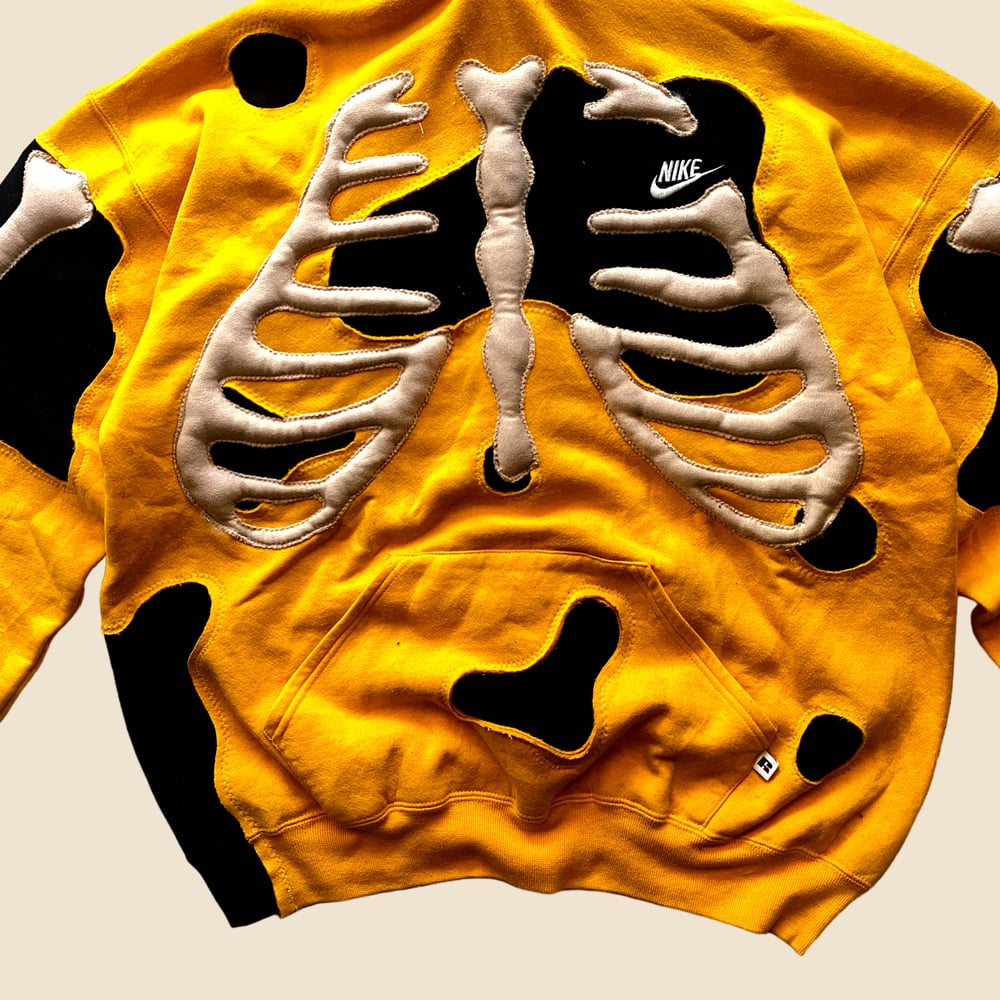 REWORKED NIKE 3D PUFF SKELETON YELLOW HOODIE SIZE  XL/2XL