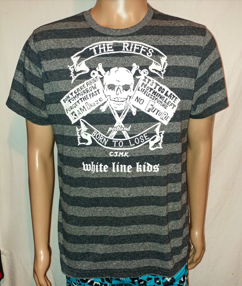 Image of The Riffs White Line Kids gray charcoal striped tshirt size Medium