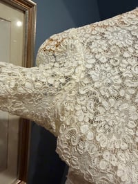 Image 20 of 1950s Graceful Beauty