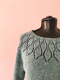 Image 3 of Løv sweater