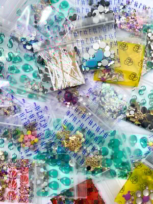 Mystery Mix: Charm bag (8th)