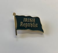 Irish Republic flag soft enamel pin badge 25mm