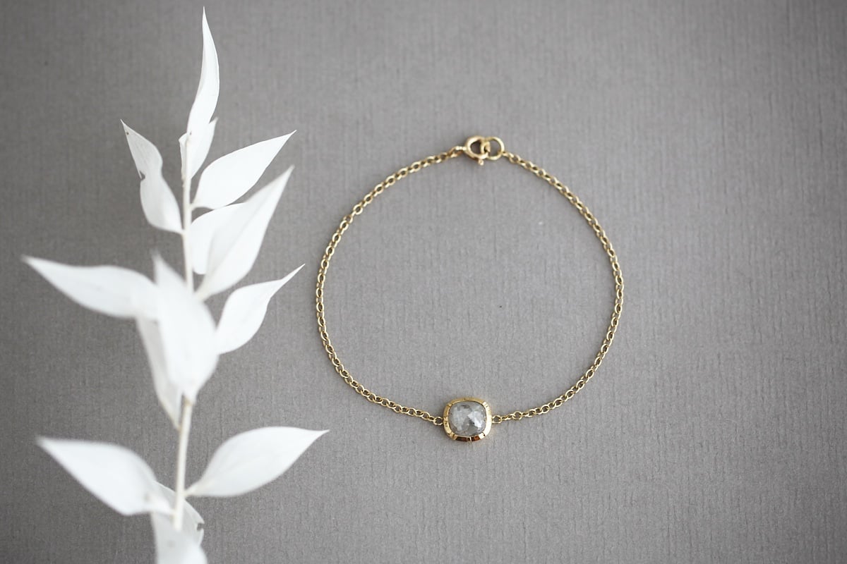 Image of 18ct gold rose-cut diamond bracelet