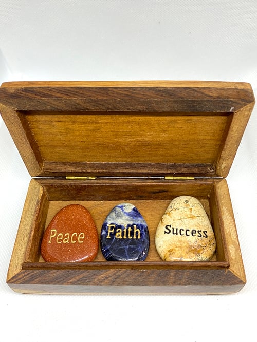 Image of Letter stone gift box 