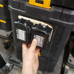 Image of 532 BATTERY HOLDERS