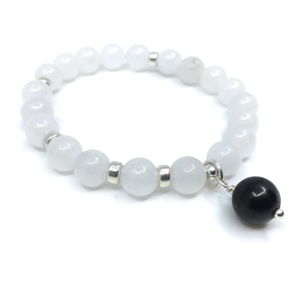 Image of Snow Quartz Wrist Mala