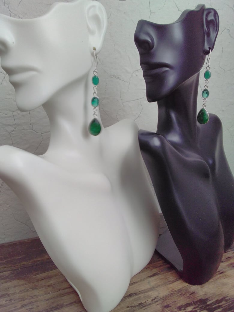 Image of SAKOTA MINES TEARDROP EMERALD EARRINGS