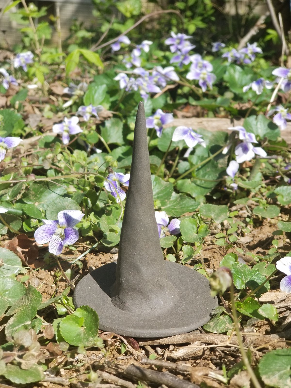Witch Hat Ring Holder