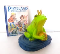 Image 3 of Frog Prince Lamp