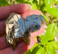 Yellow Gold Bruce and Braze Pin