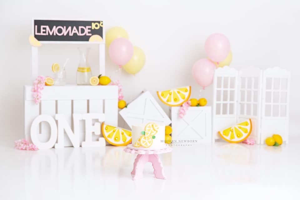 Cake stand - Cake smash stand - First birthday prop