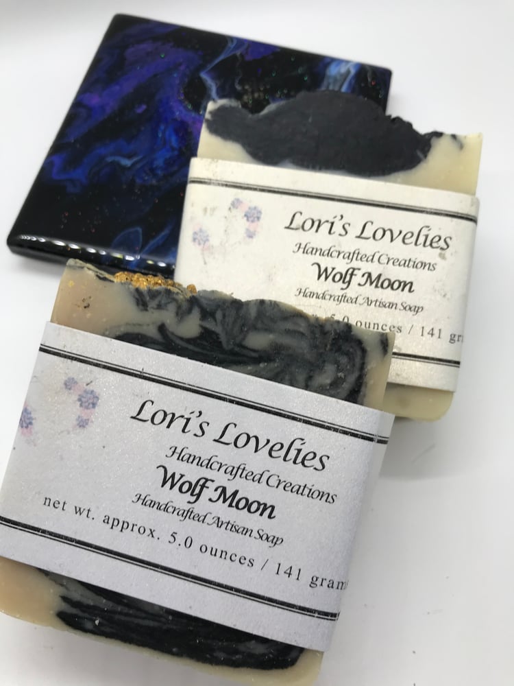 Image of Wolf Moon Soap (Activated charcoal)