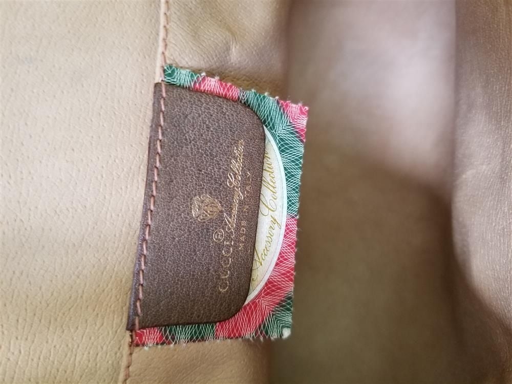 Image of Vintage Gucci brown GG monogram clucth with original box