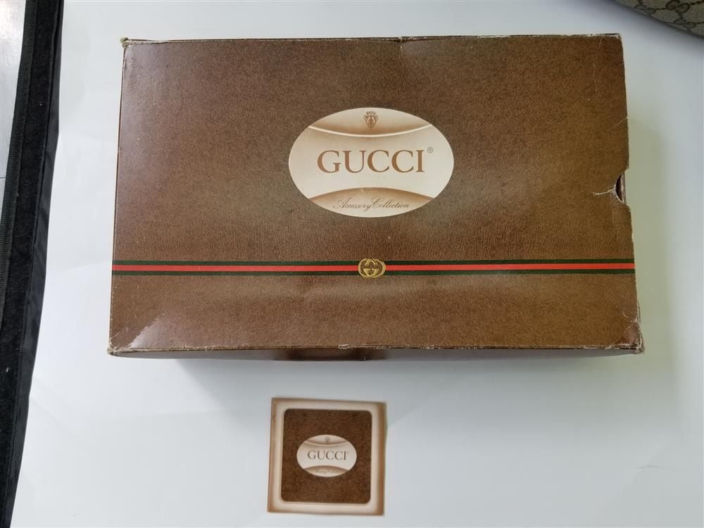 Image of Vintage Gucci brown GG monogram clucth with original box