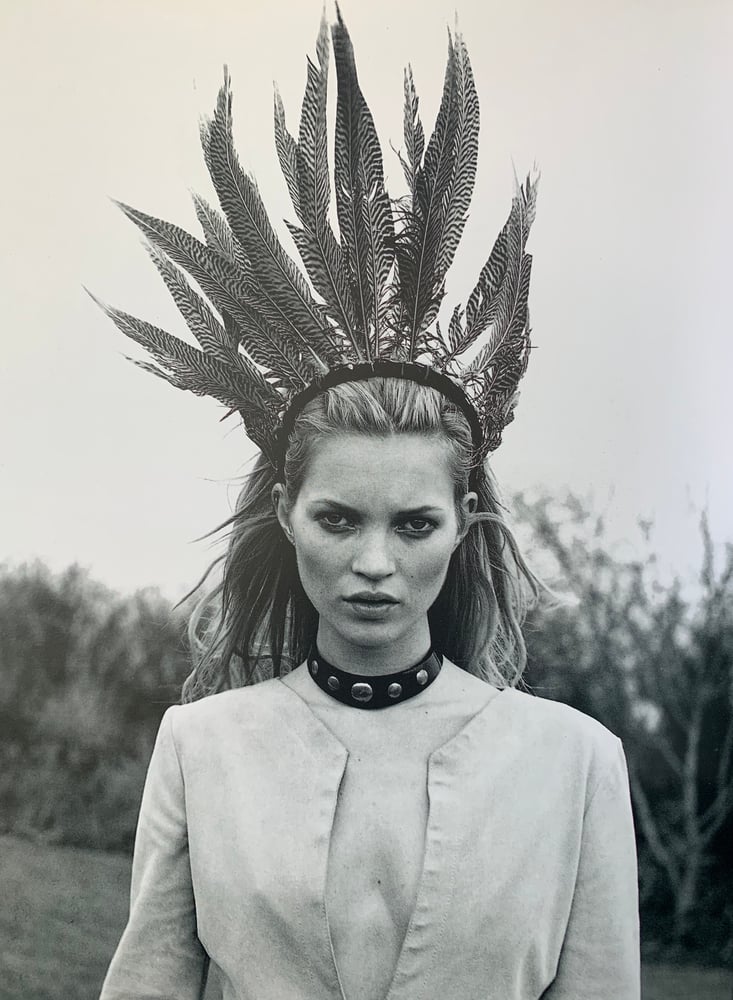 MODEST) BOOKS — (Juergen Teller)(ユルゲン・テラー)(Taschen 1996) MODEST) BOOKS — (Juergen Teller)(ユルゲン・テラー)(Taschen 1996)