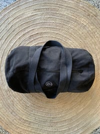 Image 2 of duffle wash stone black