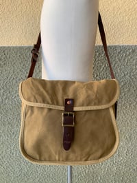 Image 4 of Shoulder Bag Caki Small