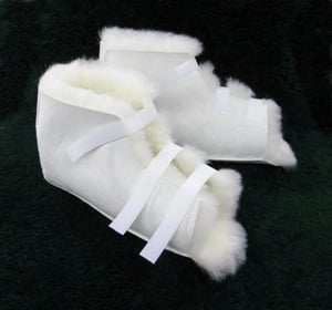 Image of MEDICAL GREG - SHEEPSKIN SORE HEEL 2PK PRESSURE RELIEF PROTECTORS 3.5" X 11" X 10" - NATURAL