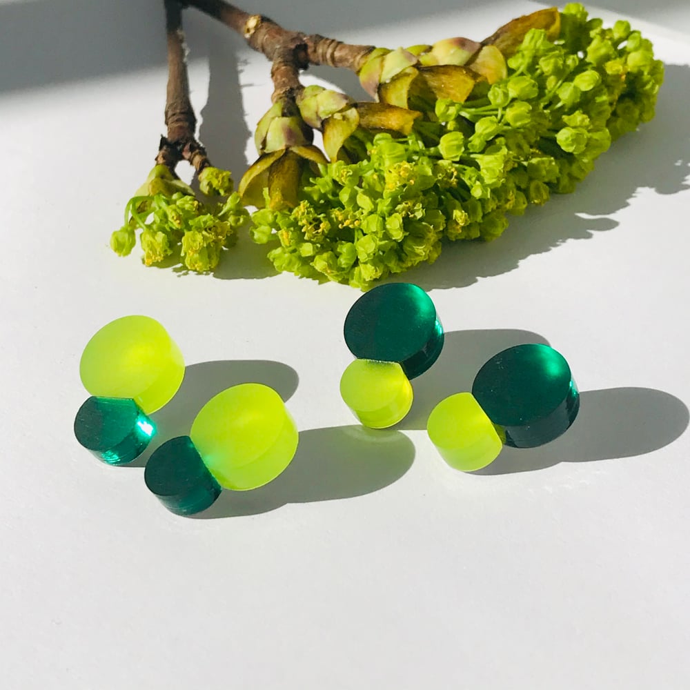 Image of Náušnice Bubbles limetka- smaragdová zelená