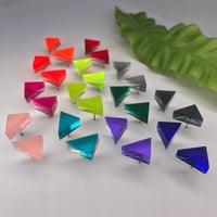 Image 3 of Triangle m v 13ti barvách