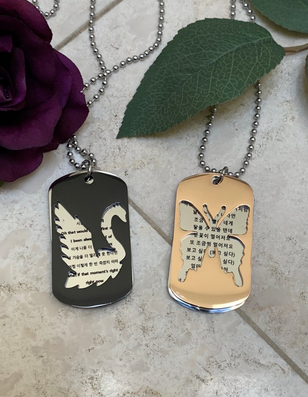 Dog Tag Necklaces/Keychains Pins.Momo