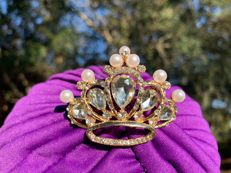 Image of Pearl Crown