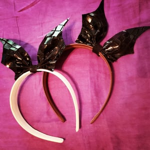 Bat fascinator