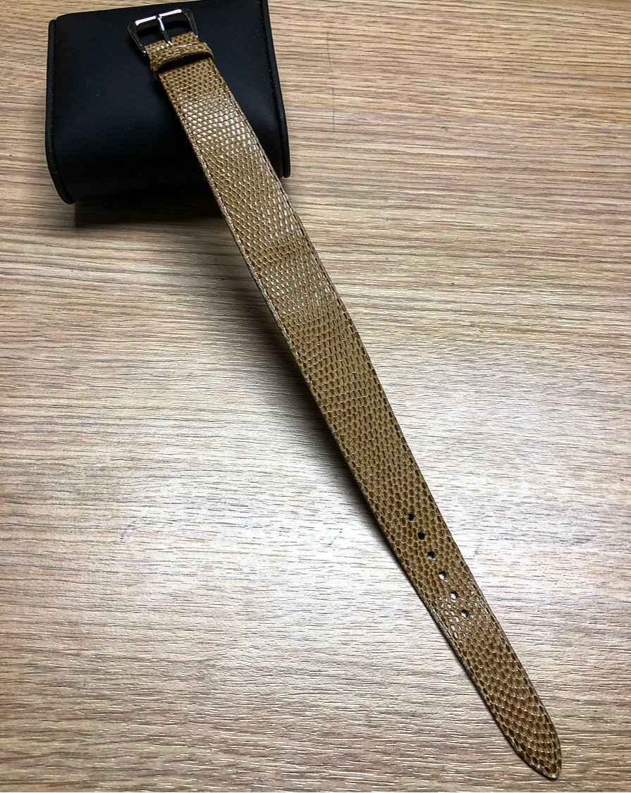 Image of “Sand” Lizard double tapered one-piece watch strap 