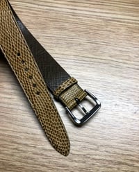 Image 2 of “Sand” Lizard double tapered one-piece watch strap 