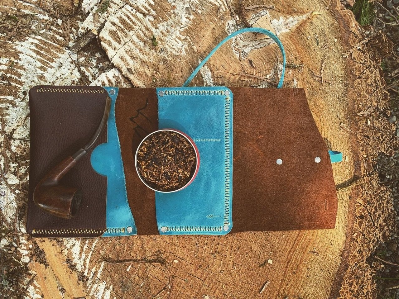 Image of Jo with Two Tone Stitching