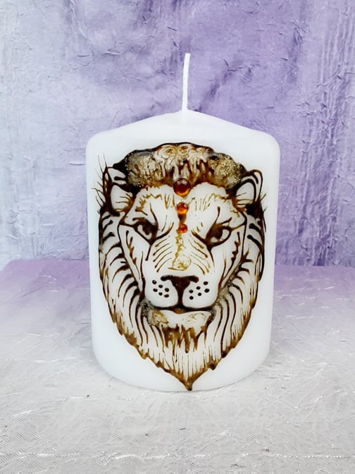 Image of 3 x 4 Lion Henna Pillar Candle