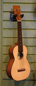 Image of Kamoa Select Spruce Concert model SC