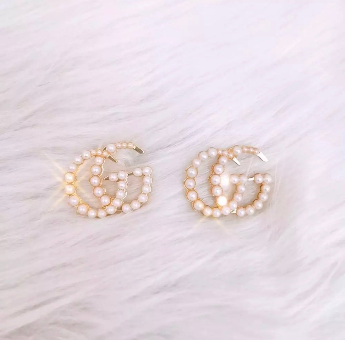 double g pearl earrings