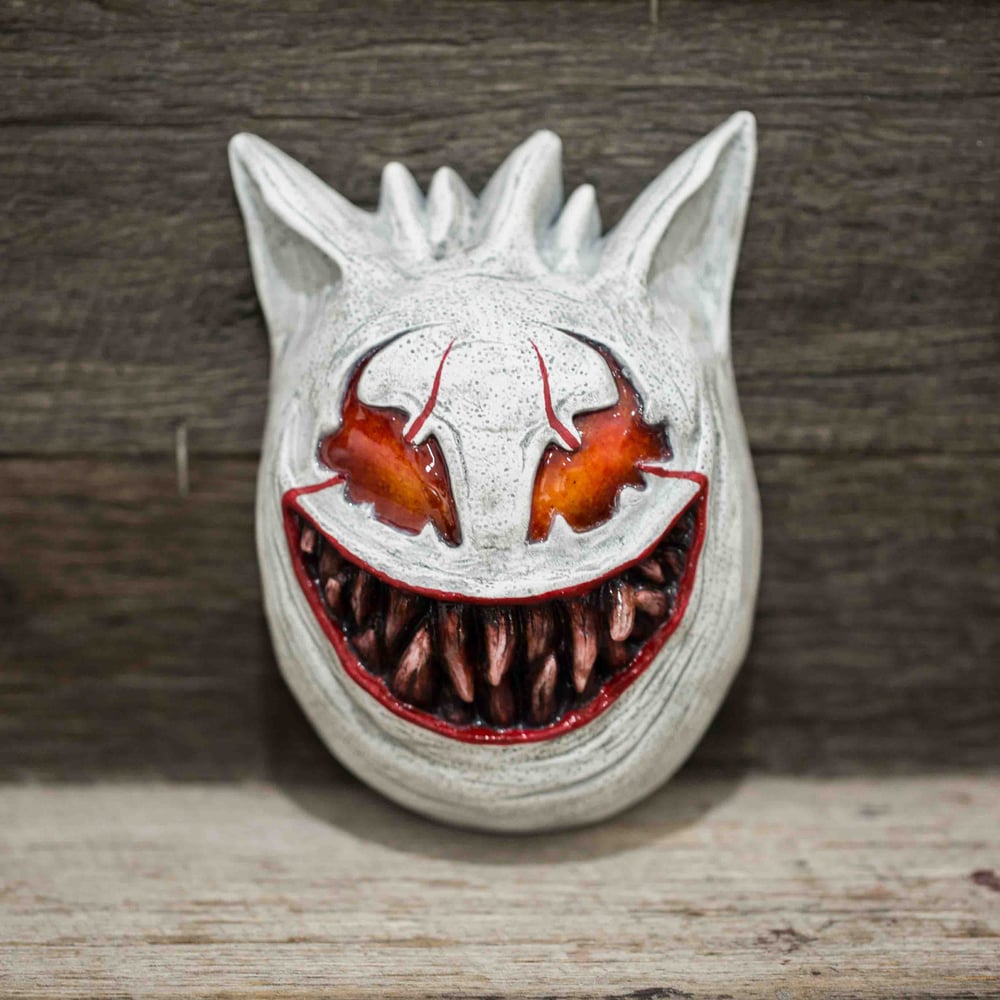 Image of Gengar Magnet - White Edition