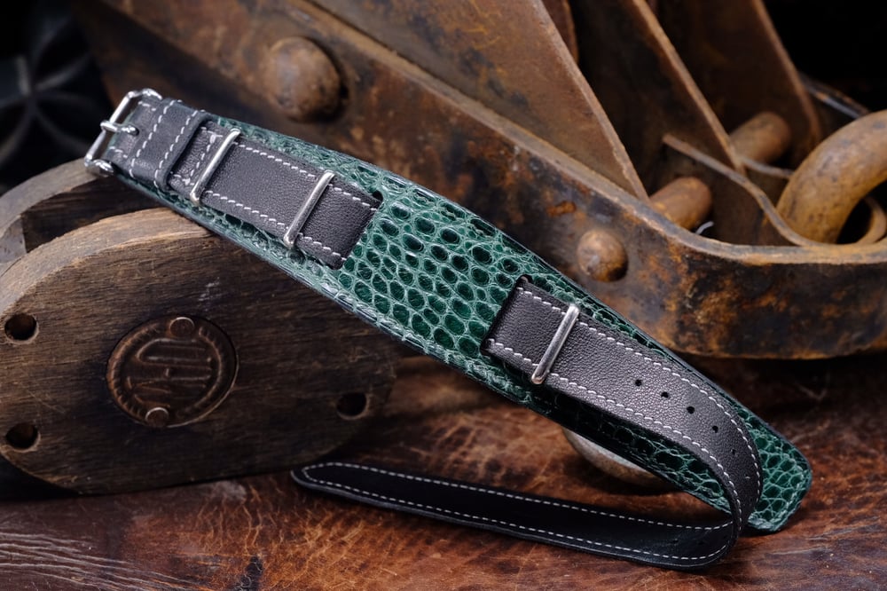 Image of ORIGINAL TRIBUTE 19MM ALLIGATOR BLACK CALF 