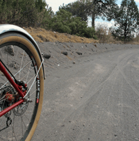 Image 4 of René HERSE Rat Trap Pass Tire 26″ x 2.3 TC