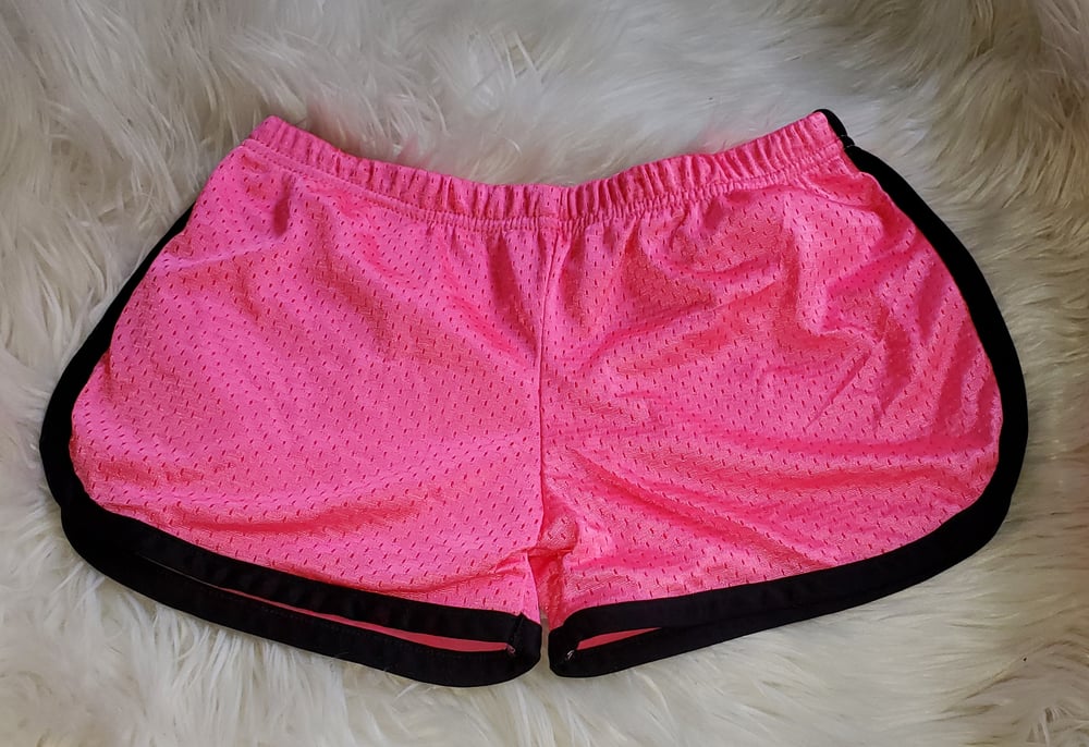 Jamaica Pink jersey shorts 