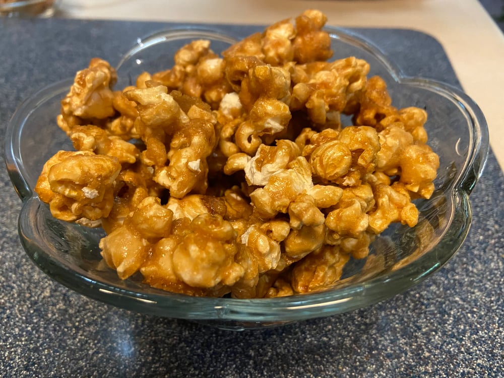 Image of Scotty's Caramel Corn - 16 oz with nuts