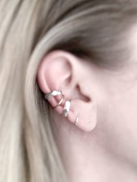 Image 4 of Diamond Back Ear Cuff