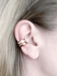 Image 5 of Diamond Back Ear Cuff