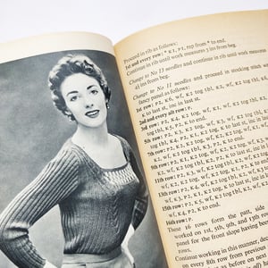 The Penguin Knitting Book - Includes patterns for over 60 garments